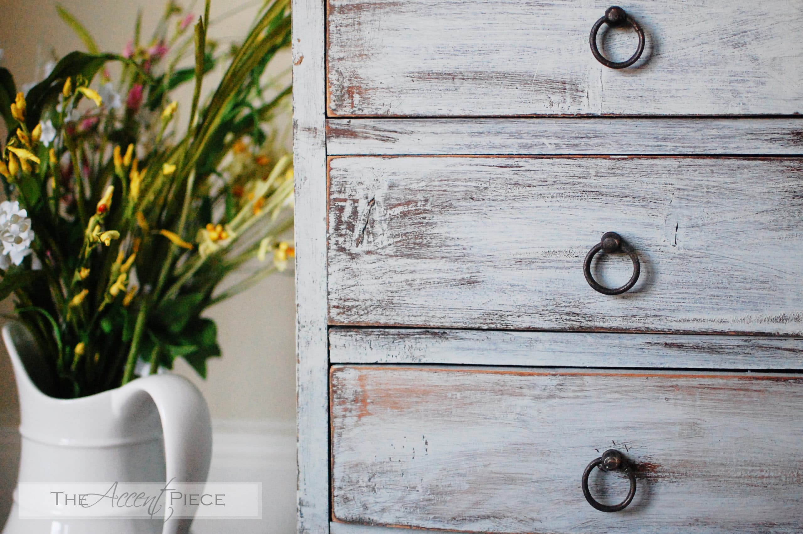 Drybrushed Chest of Drawers