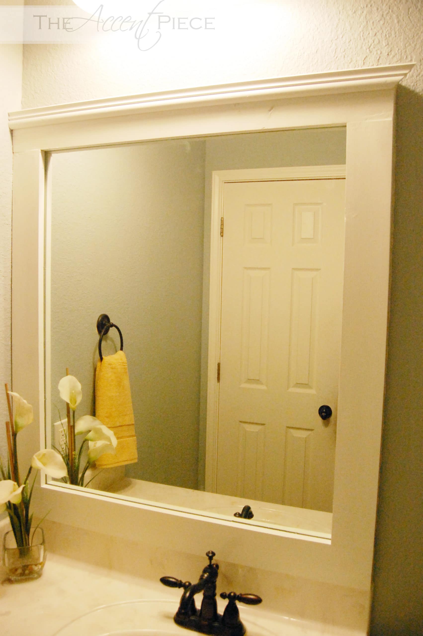 DIY Framed Bathroom Mirror