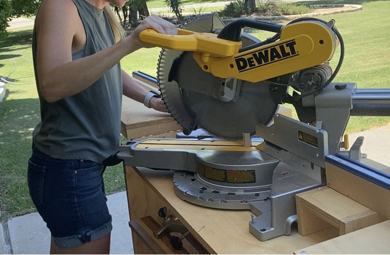 Miter Saw Table Workbench Plans: Mobile and Built-In