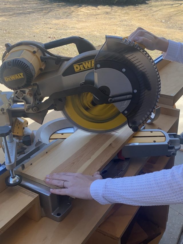 Basics of Using a Miter Saw: For Beginners