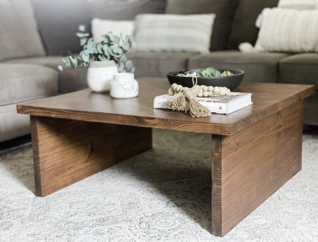 finished diy square coffee table