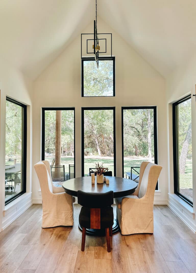 round table in breakfast nook vaulted ceiling